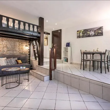 & Castle - Au Pied Du Chateau D'annecy Proche Coeur Historique & By Immoconciergerie 公寓